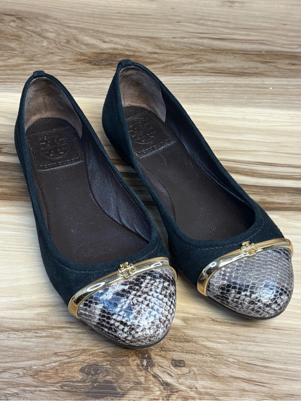 Tory Burch Pacey Driver ballet flats, black suede, snakeskin cap toe size 5.5.